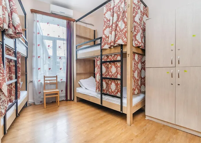 Pushkin 10 Hostel